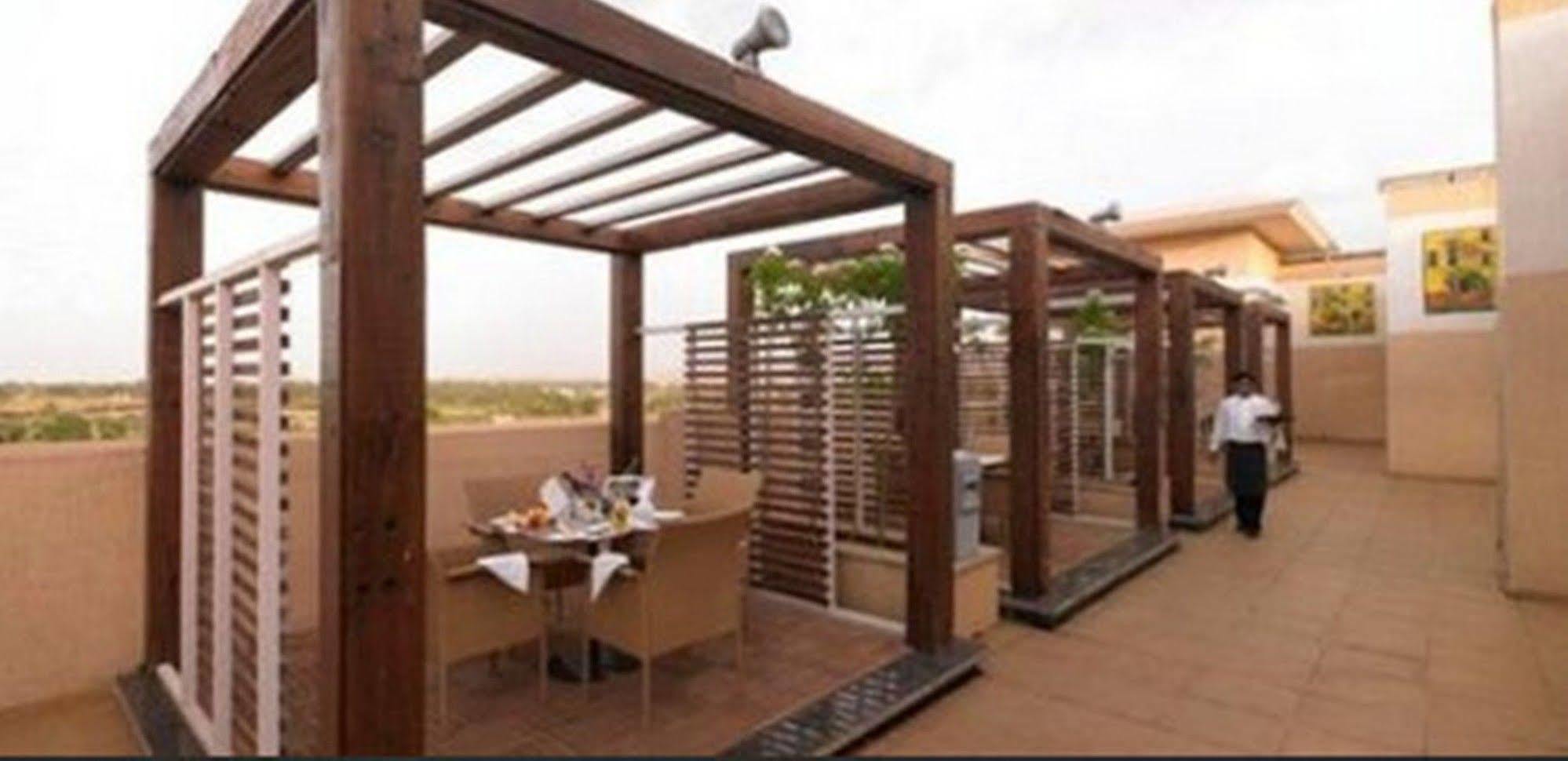 Royal Orchid Central Kireeti Hampi, Hospet Kültér fotó